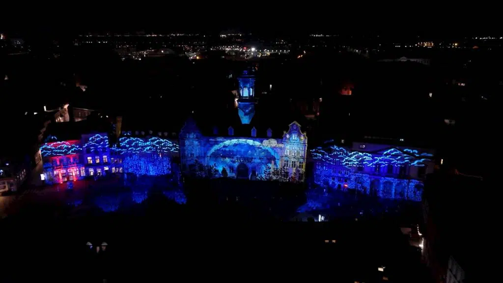 Glitch prod - Video mapping -Mons en lumiere - 2025 - Luciole
