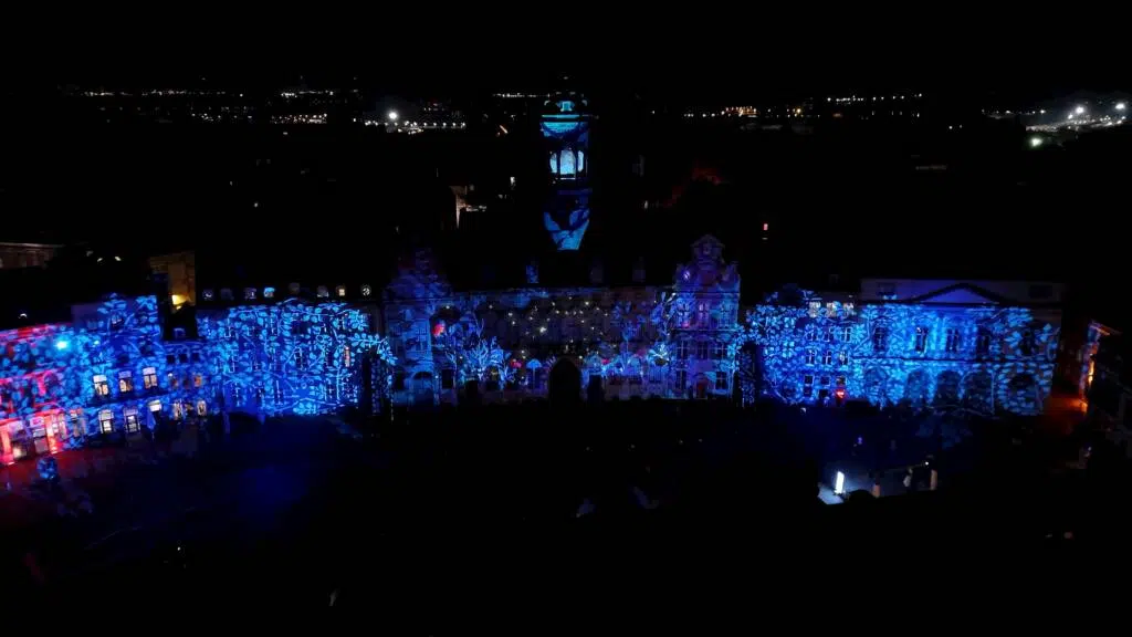 Glitch prod - Video mapping -Mons en lumiere - 2025 - Luciole